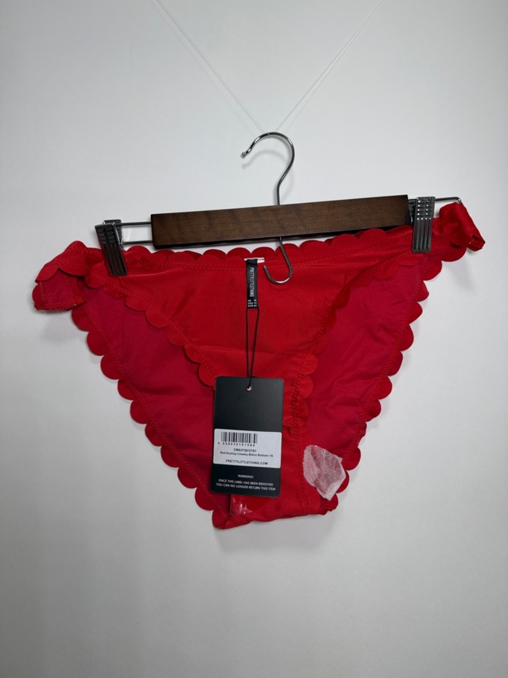 PrettyLittleThing Red Scallop Cheeky Bikini Bottom